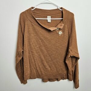 We The Free People Don't Forget Me Top Sz S Knit Cedar Button Raw Edge Detail‎
